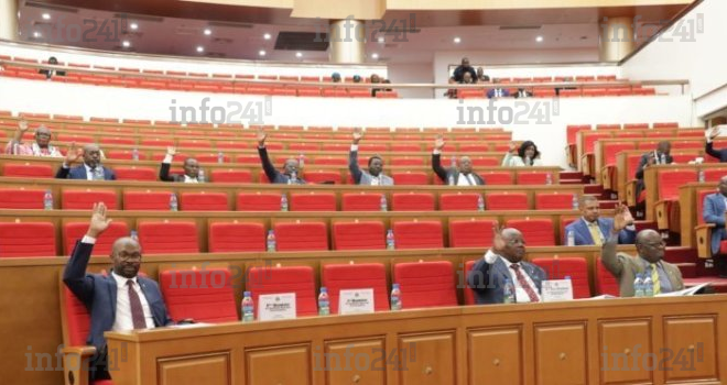 Gabon&nbsp;: Les députés adoptent en procédure d’urgence le nouveau statut particulier des greffiers 