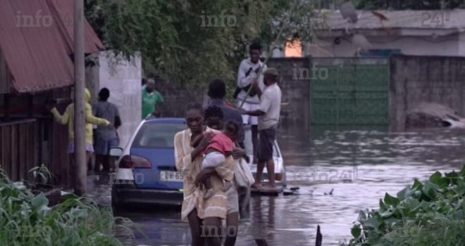 Port-Gentil sous les eaux&nbsp;: Une pluie diluvienne plonge les habitants dans la tourmente