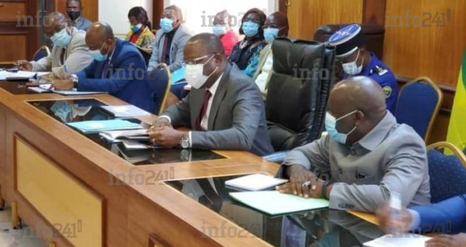 Grève des enseignants&nbsp;: les &laquo;&nbsp;absentéistes&nbsp;&raquo; menacés d’être placés sous bons de caisse&nbsp;!