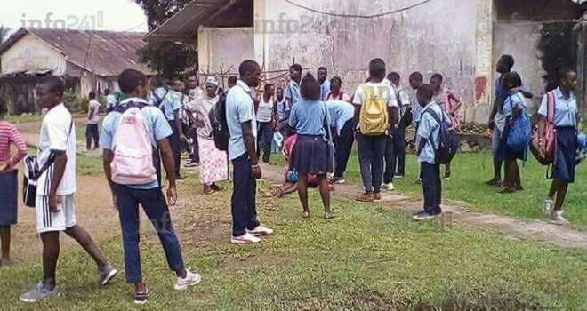  Cocobeach&nbsp;: Des élèves d’un lycée public gabonais entrent en transe collective 