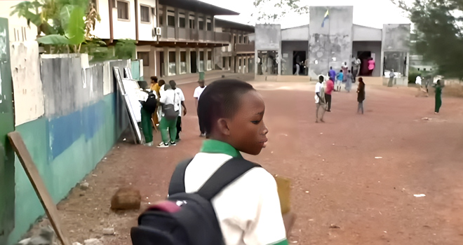 Rentrée scolaire au Gabon&nbsp;: Une reprise timide sous le regard partagé des parents