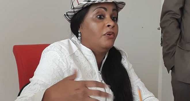 Après avoir hérité du parti de son époux, la veuve Mavioga évince des hauts cadres du BDC