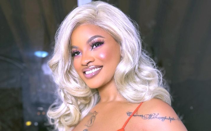 Brytanie le goût de ça, une influenceuse gabonaise qui bouscule les normes sociales désormais en musique