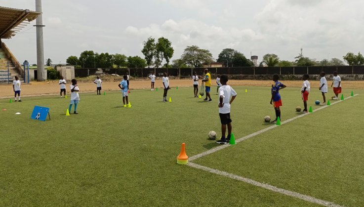Port-Gentil&nbsp;: un camp de vacances pour initier les jeunes au football et lutter contre l’oisiveté