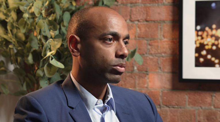 Noureddin Bongo revient sur sa détention&nbsp;: lunettes espionnes, évasion et colère contre la France