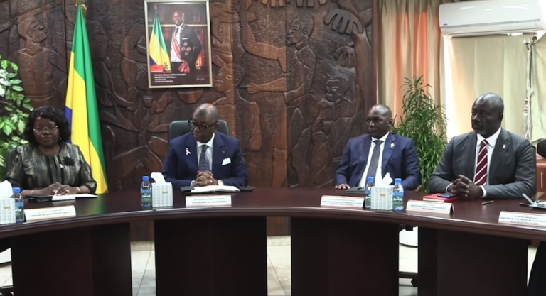 Fraudes électorales&nbsp;: le gouvernement gabonais admet, mais invite ses citoyens à “faire avec”...