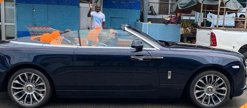 Ali Bongo n’arrive même plus à conduire sa Rolls Royce grand luxe&nbsp;!