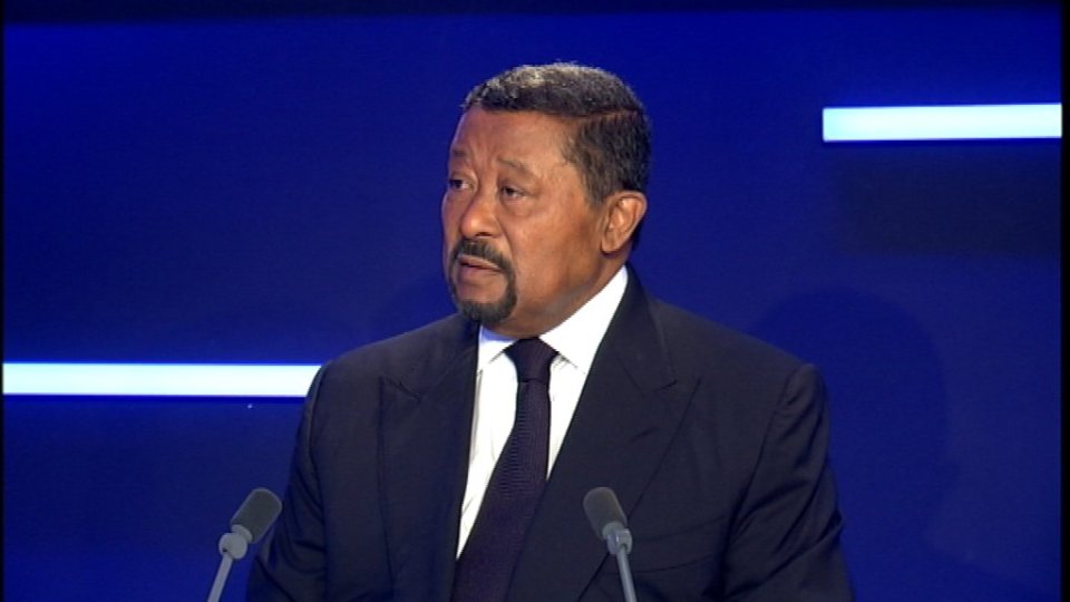 Jean Ping&nbsp;: «&nbsp;Avec quel acte de naissance, Ali Bongo compte-t-il se présenter à l’élection présidentielle&nbsp;?&nbsp;»