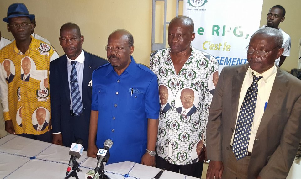 Paul Mba Abessole passe la main au RPG et inaugure une période transition de 4 ans